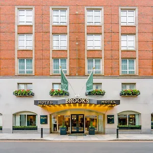 Brooks 4*, Dublin Ireland
